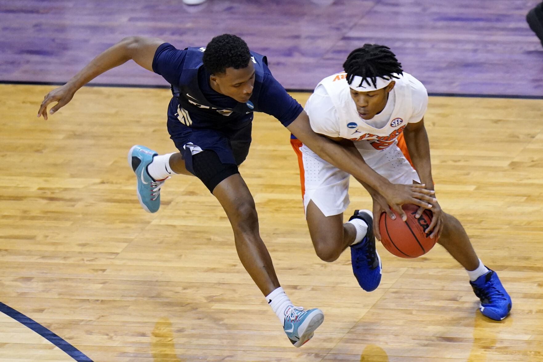 NCAA Oral Roberts Florida Basketball